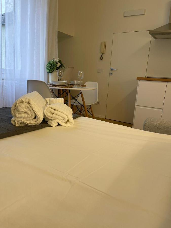 Apartament A Casa Di Beatrice Mediolan Zewnętrze zdjęcie